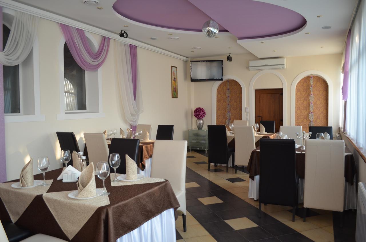 Kozatska Zastava Motel Kropîvnîțkîi Exterior foto