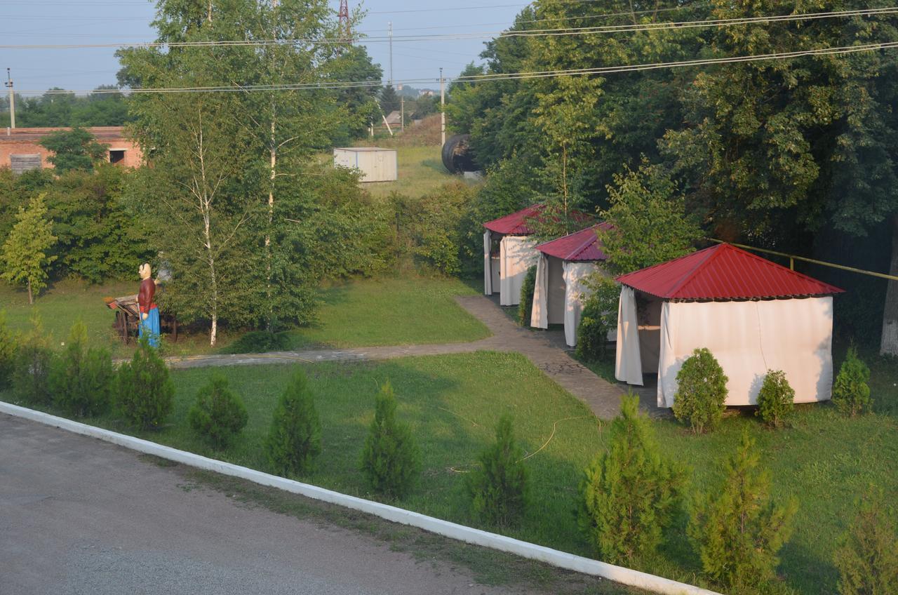 Kozatska Zastava Motel Kropîvnîțkîi Exterior foto